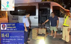 Phát hiện xe khách chở 6 thùng rượu nhãn mác nước ngoài không rõ xuất xứ