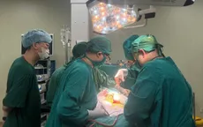 7 giờ cứu cụ ông vỡ động mạch chủ bụng