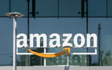 Amazon bị kiện vì không hoàn tiền thuế quan cho khách hàng