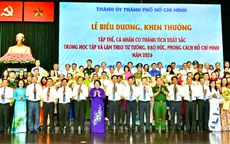 TP Hồ Chí Minh tuyên dương hơn 300 tập thể, cá nhân điển hình học tập và làm theo Bác