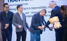 Khi việc học là trọn đời: 40 học viên Việt Nam nhận bằng MBA, DBA danh giá từ Mỹ