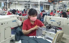Lao động nữ nuôi con dưới 12 tháng tuổi có được về sớm?