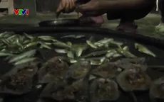 Vận động người dân bỏ món cá ủ chua để ngăn chặn ngộ độc
