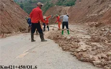 Sạt lở nhiều điểm trên Quốc lộ 6 qua Điện Biên do mưa lớn