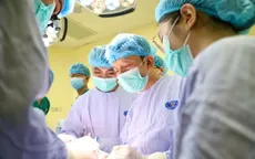 Cắt bán phần lưỡi, tạo hình vi phẫu cứu người bệnh ung thư