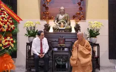 Chủ tịch Quốc hội thăm, chúc mừng Đức Pháp chủ Giáo hội Phật giáo Việt Nam