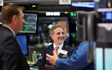 Chỉ số Dow Jones chạm mức kỷ lục mới