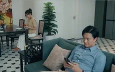 Dưới ô cửa sáng đèn - Tập 9: Mặc cho Diệu nghi ngờ, Dương ngang nhiên nhắn tin với gái trẻ
