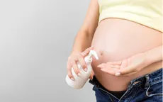 Mẹ bầu làm gì để hạn chế rạn da?