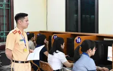 Bộ Công an đề xuất tăng số câu hỏi và thời gian thi lý thuyết sát hạch lái xe
