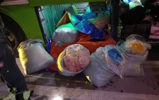 Phát hiện gần 500kg mỡ lợn bốc mùi thối đang trên đường đi tiêu thụ 