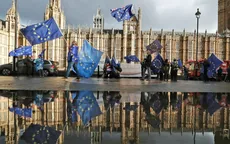 Brexit vẫn gây chia rẽ, phủ bóng lên nền kinh tế Anh