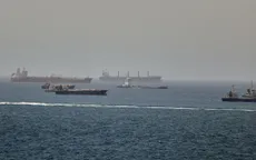 Mỹ, Iran cùng tuyên bố kiểm soát eo biển Hormuz
