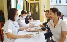 Người mắc bệnh dài ngày được hưởng chế độ ốm đau theo ngày làm việc