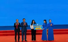 Tiếp sức học sinh nghèo vượt khó Khánh Hoà