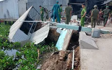 Mưa lớn, dông lốc tại nhiều địa phương, hàng trăm ngôi nhà bị ngập nước, tốc mái