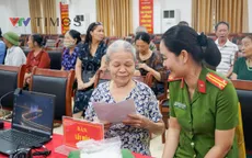 Cụ bà gần 80 tuổi khắc khoải mong đón anh trai liệt sĩ về với "đất mẹ"