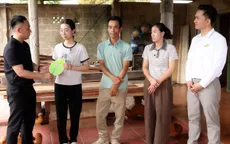 Đất lửa Quảng Trị sau vết bom đạn là những ước mơ xanh đến trường
