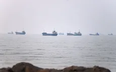 Oman và Iran đàm phán về lưu thông qua eo biển Hormuz	