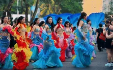 Carnival rực rỡ sắc màu, khuấy động mùa Festival Biển Khánh Hòa 2026