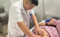 Đau bụng tưởng rối loạn tiêu hóa, bé gái bị xoắn u nang buồng trứng