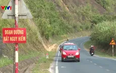 Cảnh báo nguy hiểm khi đi qua đập tràn, điểm có nguy cơ sạt lở mùa mưa lũ ở Phú Thọ