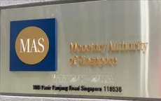 Singapore thắt chặt chính sách tiền tệ