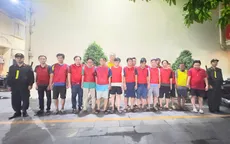 Bắt 17 đối tượng trong đường dây cá độ bóng đá, phơi cược ngụy trang trên phiếu giữ xe