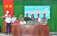 Cảnh sát biển đồng hành cùng ngư dân Khánh Hòa chống khai thác IUU