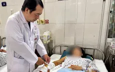 Suýt mất bàn tay do tai nạn lao động