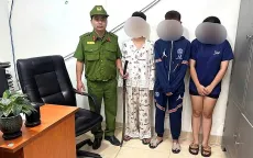 Hà Nội: Bắt nhóm thanh thiếu niên mang kiếm đi tìm người để đánh