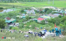Nghệ An: Người dân chung sức phục dựng dòng chữ “Bác Hồ sống mãi”