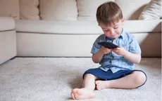 Trẻ lạm dụng thiết bị điện tử - nguy cơ mất kết nối với thế giới thực