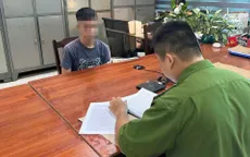 Điều khiển mô tô không có giấy phép lái xe, gây tai nạn khiến người đi bộ tử vong