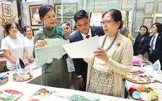 Phu nhân Tổng Bí thư, Chủ tịch nước Tô Lâm và Phu nhân Tổng thống Myanmar thăm làng lụa Vạn Phúc
