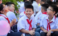 Siết khoản thu đầu năm học, giảm gánh nặng cho phụ huynh
