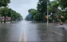 Mưa lớn tại Hải Nam (Trung Quốc)