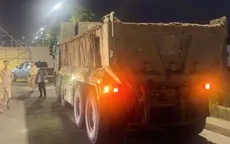 Phạt 23 triệu đồng, trừ 6 điểm giấy phép lái xe của tài xế che biển số