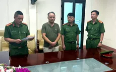 Bắt nguyên công chức thuế liên quan sai phạm tại tổ thu phí cửa khẩu Kim Thành