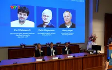Giải Nobel Y sinh 2026: Dùng ánh sáng để điều khiển tế bào thần kinh