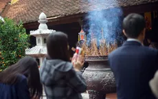 Trang phục, lễ nghi và quy tắc ứng xử chuẩn mực khi đến các cơ sở thờ tự