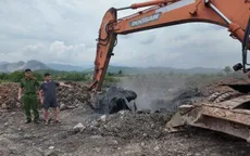 Khởi tố 2 đối tượng liên quan vụ chôn lấp trái phép 300 tấn chất thải