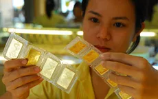 Giá vàng giảm 400.000 đồng/lượng