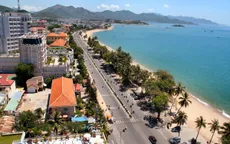 Du lịch biển đảo Nha Trang hút khách dịp lễ