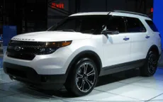 Ford thu hồi 465.000 ô tô trên toàn cầu