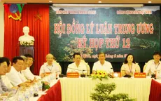 Kỳ họp thứ 12 Hội đồng Lý luận Trung ương tại Ninh Bình