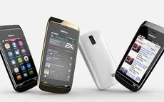 Nokia Asha 310: Thay SIM không cần tắt máy