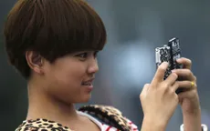 Giới trẻ ngày càng lệ thuộc vào smartphone