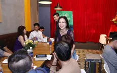Minh Thùy Vietnam Idol thon thả bất ngờ 