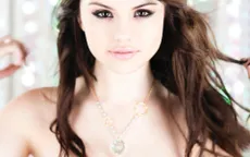 Selena Gomez - "Phù thủy nhỏ" đã lột xác